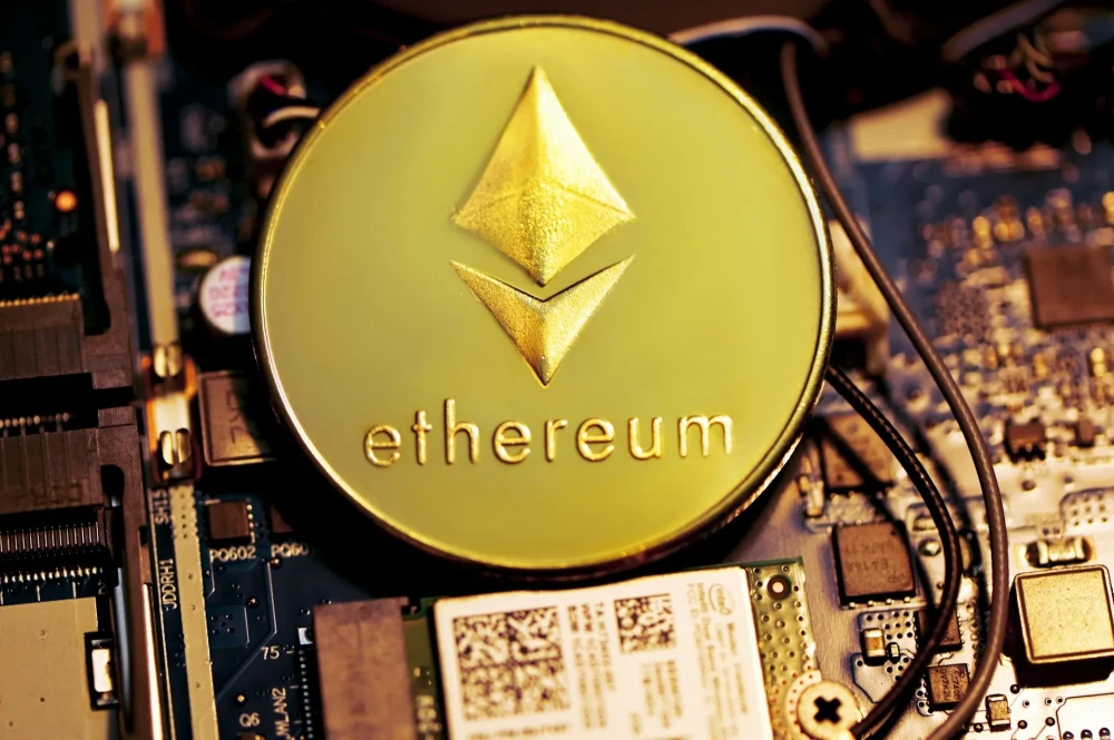 Bitmine buys $137M in ETH as price reclaims $2,150