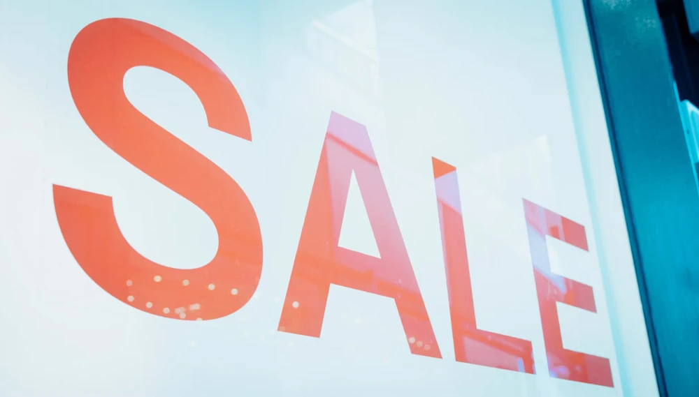 Bitcoin Faces Pressure as Fresh Demand Emerges in Market