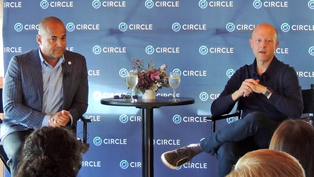 Circle Explores Potential $5 Billion Sale to Coinbase or Ripple