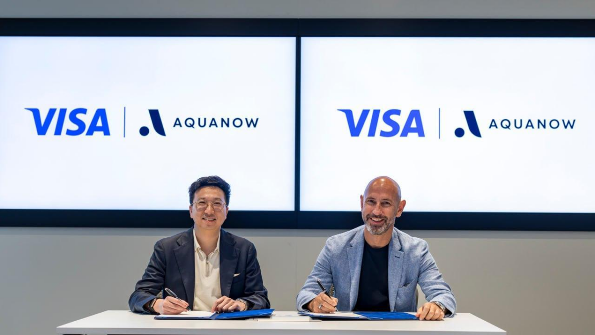 CEO of Aquanow, Phil Sham, and Head of product and solutions of Visa CEMEA, Godfrey Sullivan. Source: Visa